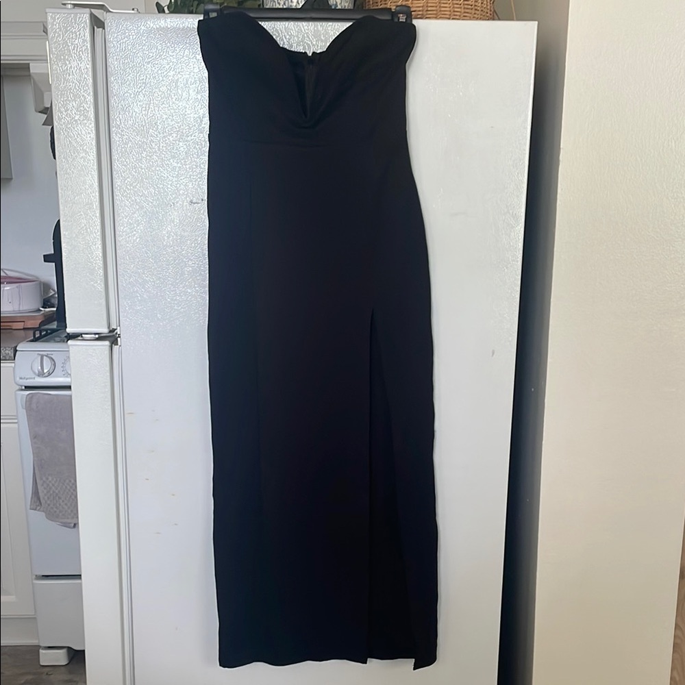 Showpo. US 2 Abella Sweetheart Bust Plunge Neck Midi Dress NWT